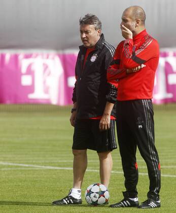 FC Bayern München training session before the second leg of the Semifinal Champions League match played against Barcelona. In this picture, Pep Guardiola and Domenec Torrent. xFRANCESCxADELANTADOx 