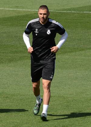Aktuell Fußball, Champions League, Training FC Real Madrid ESPANA, MADRID 12 APR: Karim Benzema training in Ciudad Deportiva Real Madrid (Valdebebas), for the next match Champions League 2014 15 Real Madrid VS Juventus in Stadium Santiago Bernabeu (Madrid). 12th of April 2015 (Madrid). (Isa Saiz Cordon Press). 