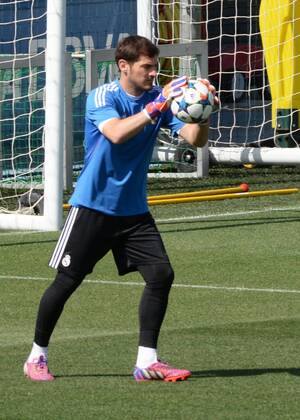Aktuell Fußball, Champions League, Training FC Real Madrid ESPANA, MADRID 12 APR: Iker Casillas training in Ciudad Deportiva Real Madrid (Valdebebas), for the next match Champions League 2014 15 Real Madrid VS Juventus in Stadium Santiago Bernabeu (Madrid). 12th of April 2015 (Madrid). (Isa Saiz Cordon Press). 