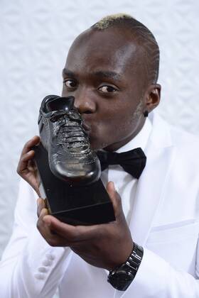 Neeskens Kebano of Sporting Charleroi Vainqueur du trophee FOOTBALL : Ebony shoe gala - Bruxelles - 11 05 2015 PhotoNews Panoramic 