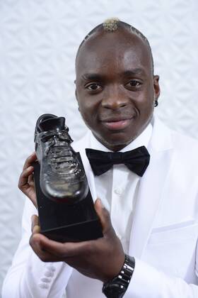 Neeskens Kebano of Sporting Charleroi Vainqueur du trophee FOOTBALL : Ebony shoe gala - Bruxelles - 11 05 2015 PhotoNews Panoramic 