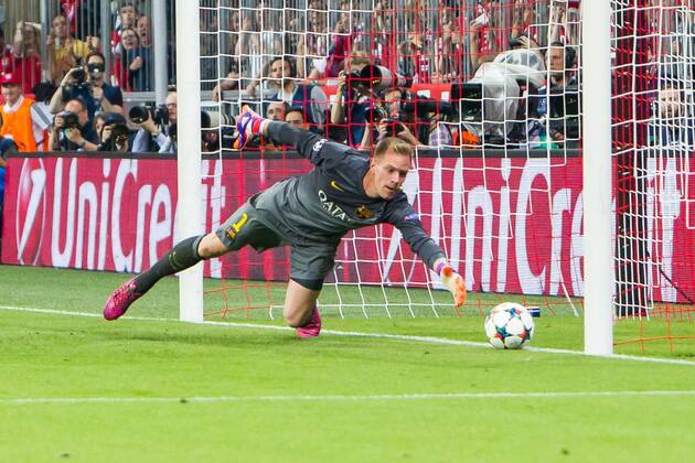 Dienstag 12.05.2015, CL, UEFA Champions League, Saison 2014 2015, Halbfinale Rueckspiel in Muenchen, FC Bayern Muenchen FC Barcelona Barca Torwart Marc-Andre ter Stegen (Barcelona 1) DeFodi507