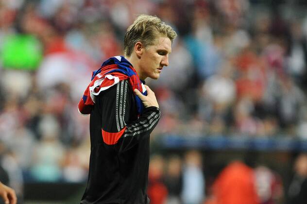 Enttaeuschung bei Bastian Schweinsteiger (FC Bayern Muenchen) nach dem verpassten Einzug ins Finale. FC Bayern Muenchen - FC Barcelona Barca Fussball, Champions League, Halbfinale, Rueckspiel, 12.05.2015, Copyright: Stuetzle xEibner-Pressefoto EP_WSE