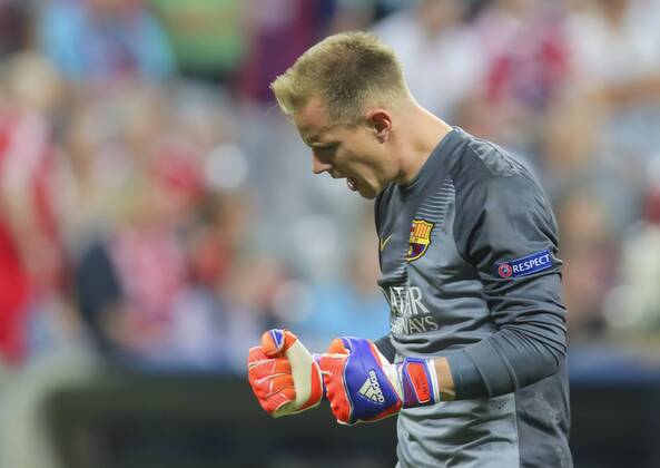 Marc-Andre TER STEGEN, Barca 1 Jubel, Freude, Emotionen, Feiern, Lachen, jubelt, freuen, reisst die Arme hoch, ballt die Faust , schreit, Portrait, Porträt FC BAYERN MUENCHEN - FC Barcelona Barca ( 3-2 ) Fussball UEFA Champions League, Halbfinale Rueckspiel, Muenchen, 12.05.2015 CL Saison 2014 2015, FCB, Muenchen
