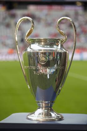 FC Bayern Muenchen vs FC Baecelona, Champions League semi final, Munich. Result 3 -2. 12.05.2015 in picture: Champions League Trophy