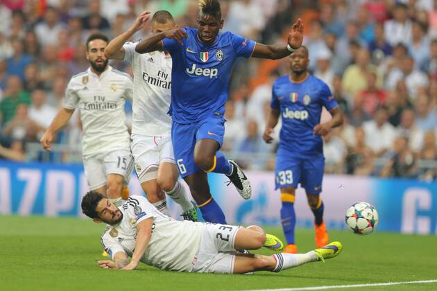 ISCO, Real Madrid 23 Zweikampf , Aktion um den Ball gegen Paul POGBA, JUVE 6 REAL MADRID - JUVENTUS TURIN Fussball UEFA Champions League, Halbfinale Rueckspiel, Madrid, 13.05.2015 CL Saison 2014 2015,