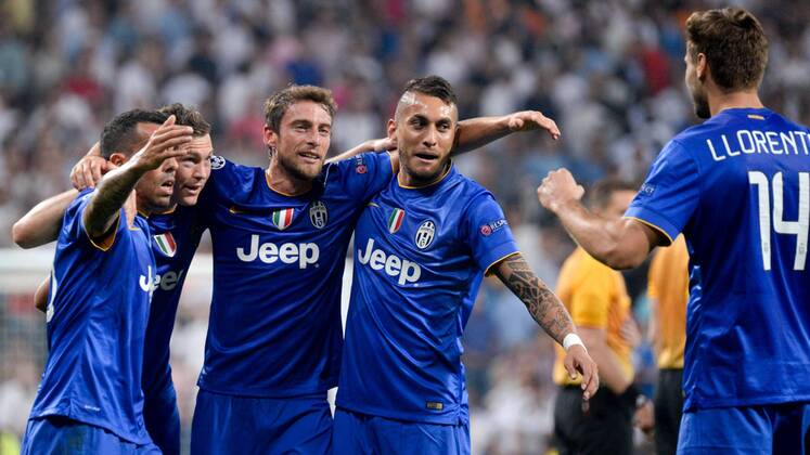 Spieler von Juventus Turin bejubeln das Weiterkommen gegen den Titelverteidiger, Fussball, UEFA Champions League, Real Madrid - Juventus Turin,  xjgx