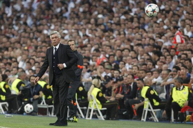 Real Madrid s coach Carlo Ancelotti during the Champions League semi final soccer match between Real Madrid and Juventus at Santiago Bernabeu stadium in Madrid, Spain. May 13, 2015.  (2015051300038)