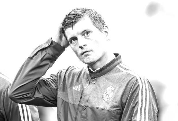 Toni KROOS, Real Madrid 8 Portrait, Porträt schwarz-weiss, s w, black and white, schwarz, weiss REAL MADRID - JUVENTUS TURIN 1-1 damit Juve im Finale (2-1 Hinspiel) Fussball UEFA Champions League, Halbfinale Rueckspiel, Madrid, 13.05.2015 CL Saison 2014 2015,