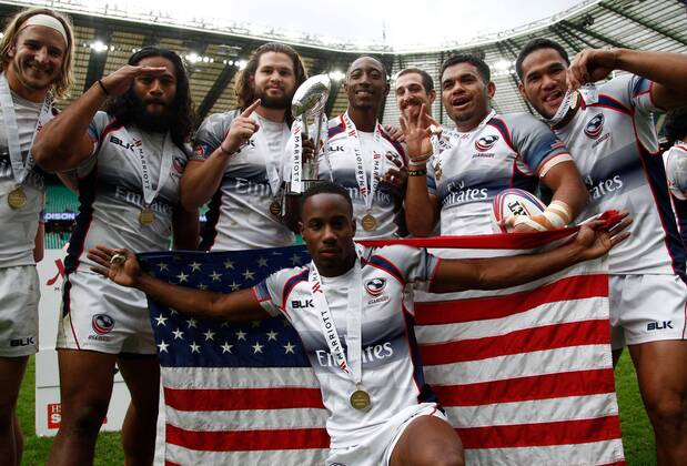 17.05.2015. Twickenham, London England. The victorious USA team celebrate after the Cup Final, Australia 22 v 45 USA on Day 2 at Marriott London Sevens 2015, HSBC Sevens World Series 2015 at Twickenham Stadium, London England. xMartinxSerasxLimax  ActionPlus11622182