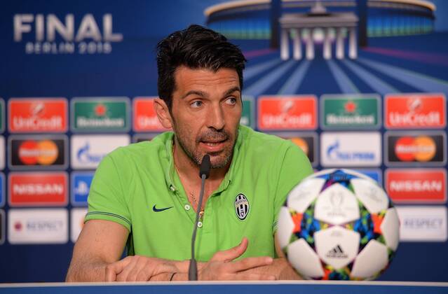 05.06.2015, xfux, Fussball Champions League, Juventus Turin - FC Barcelona Barca Mediaday, v.l. Gianluigi Buffon (Juventus Turin) PK Pressekonferenz Presse Press press conferencene news conference