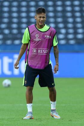 Neymar of Barcelona - Training - Juventus vs. Barcelona - Champion s League Final - Olympic Stadium - Berlin - Germany - 05 06 2015 Pic Philip Oldham Sportimage EDITORIAL USE ONLY. No use with unauthorised audio, video, data, fixture lists, club league logos or live services. Online in-match use limited to 120 images, no video emulation. No use in betting, games or single club league player publications.