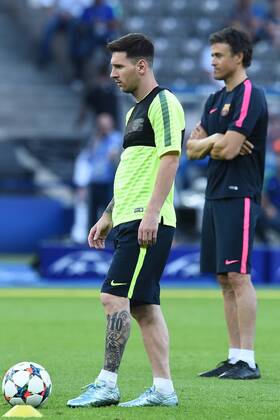 Fußball - Training vom FC Barcelona Barca vor dem UEFA Champions League Finale 2014 2015 Lionel Messi-Luis Enrique 