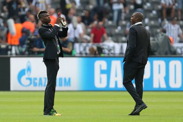 Paul Pogba of Juventus takes pictures of the crowd on his mobile phone - Juventus Turin vs. FC Barcelona - Champion s League Final - Olympic Stadium - Berlin - Germany - 06 06 2015 Pic Philip Oldham Sportimage EDITORIAL USE ONLY. No use with unauthorised audio, video, data, fixture lists, club league logos or live services. Online in-match use limited to 120 images, no video emulation. No use in betting, games or single club league player publications.