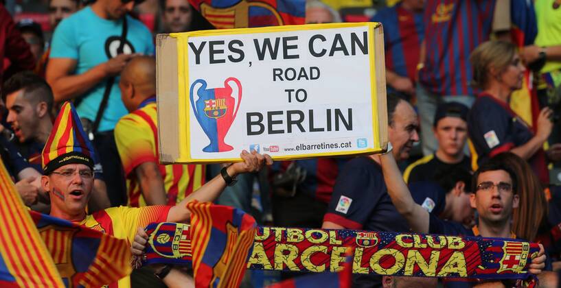 Fan vom FC Barcelona Barca mit einem Schild Yes we can Road to Berlin waehrend des Champions League Finales zwischen Juventus Turin und dem FC Barcelona am 06.06.2015 im Berliner Olympia Stadion, Berlin Deutschland ( Copyright: Schülerx xEibner-Pressefoto EP_jse