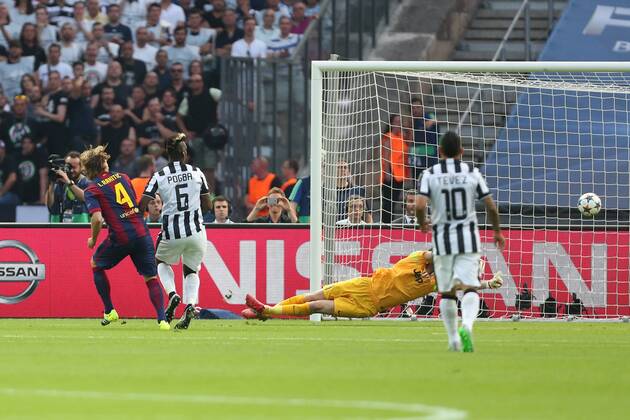 Ivan Rakitic of Barcelona scores the opening goal - Juventus Turin vs. FC Barcelona - Champion s League Final - Olympic Stadium - Berlin - Germany - 06 06 2015 Pic Philip Oldham Sportimage EDITORIAL USE ONLY. No use with unauthorised audio, video, data, fixture lists, club league logos or live services. Online in-match use limited to 120 images, no video emulation. No use in betting, games or single club league player publications.