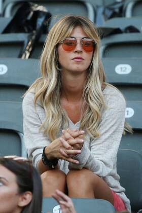 Roberta Sinopoli Marchisio, Frau von Claudio Marchisio (Juventus Turin 8) waehrend des Champions League Finales zwischen Juventus Turin und dem FC Barcelona Barca am 06.06.2015 im Berliner Olympia Stadion ( Copyright: Schuelerx xEibnerx-xPressefoto