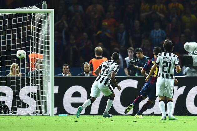 Berlin - Fußball - Champions League Finale Juventus Turin vs. FC Barcelona (Barca) - Tor durch Luis Suarez 