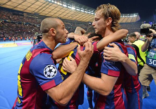 06.06.2015, xjhx, Fussball Champions League, Juventus Turin - FC Barcelona Barca v.l. Javier Mascherano (FC Barcelona), Luis Suarez (FC Barcelona), Ivan Rakitic (FC Barcelona) Torjubel, Goal celebration, celebrate the goal zum 1:2