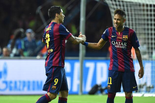 Fußball Champions League Finale Juventus Turin - FC Barcelona Barca am 06.06.2015 im Olympia Stadion in Berlin Torjubel zum 1:2 durch Luis Suarez ( Barcelona ), links - Neymar ( Barcelona ), rechts