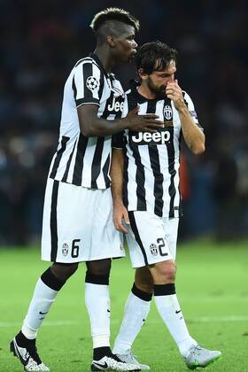Mg Berlin 06 06 2015 - finale Champions League Juventus Turin vs FC Barcelona (Barca): Enttäuschung Andrea Pirlo-Paul Pogba 