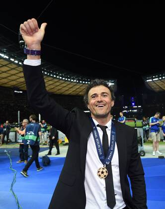 FUSSBALL CHAMPIONS LEAGUE FINALE SAISON 2014 2015 Juventus Turin - FC Barcelona Barca 06.06.2015 Der FC Barcelona gewinnt die Champions League 2015: Trainer Luis Enrique jubelt 