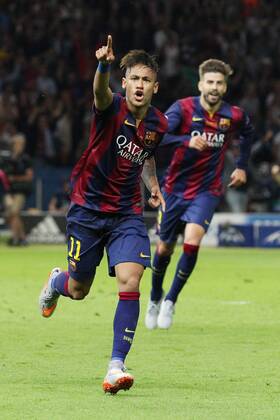 SOCCER - CL, Barcelona vs Juventus BERLIN,GERMANY,06.JUN.15 - SOCCER - UEFA Champions League Final, FC Barcelona Barca vs Juventus Turin. Image shows the rejoicing of Neymar and Gerard Pique (Barcelona). GEPAxpictures xMathiasxMandl