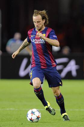 Ivan RAKITIC FC Barcelona Barca ,Aktion,Einzelaktion, Einzelbild,Freisteller,Ganzkoerperaufnahme,ganze Figur. Fussball Champions League Finale 2015 Juventus Turin-FC Barcelona 1-3. Saison2014 15, am 06.06.2015,O LY M P I A S T A D I O N B E R L I N.