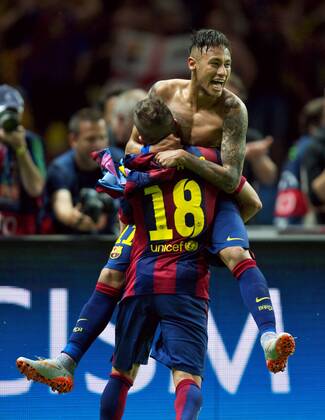 Fussball Berlin Olympiastadion 06.06.2015 UEFA CHAMPIONS LEAGUE FINALE Juventus Turin ITA geg FC Barcelona Barca ESP 1 : 3 FC Barcelona CHAMPIONS LEAGUE Gewinner 2015 vlnr NEYMAR da Silva Santos Junior Barca 11 mit JORDI ALBA Ramos Barca18