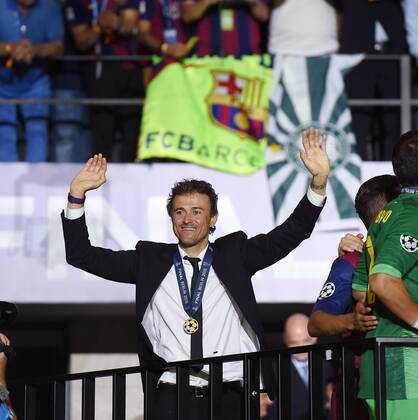 Aktuell Fußball, FC Barcelona gewinnt die Champions League FUSSBALL CHAMPIONS LEAGUE FINALE SAISON 2014 2015 06.06.2015 Juventus Turin - FC Barcelona Barca JUBEL CHL Sieger 2015 FC Barcelona: Trainer Luis Enrique 