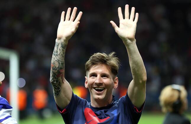 Lionel Andres Messi lachend winkend Freude Emotion jubelnd Jubel nach Spielende Pokalsieger Pokalgewinner Sieger Gewinner Fußball Fussball UEFA Championsleague Finale Saison 2014 2015 06.06.2015 Juventus Turin Juve vs. FC Barcelona Barca Barca