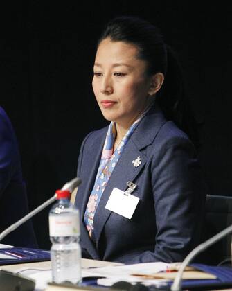 (150609) -- LAUSANNE, June 9, 2015 -- Olympic champion Yang Yang reacts at the presentation of Beijing Candidate City s bid for the 2022 Winter Olympic Games Olympische Spiele Olympia OS at the IOC Museum in Lausanne, Switzerland, on June 9, 2015. ) (SP)SWITZERLAND-LAUSANNE-2022 WINTER OLYMPICS ZhouxLei 