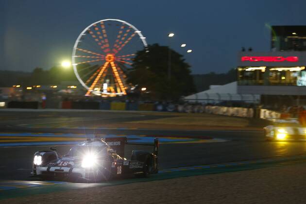 Motorsports: FIA WEC 2015: 24 Heures du Mans, Porsche 919 Hybrid, Porsche Team: Romain Dumas, Neel Jani, Marc Lieb xHOCHxZWEIx
