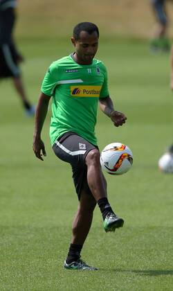 Moenchengladbach Raffael (Moenchengladbach) mit Ball Auftakttraining Borussia Moenchengladbach, Fussball, 29.06.2015 , Copyright: Hommes Eibner-Pressefoto EP_MHS