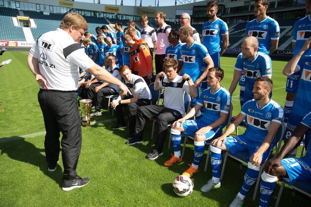 - GENT, BELGIUM: Gent s head coach Hein Vanhaezebrouck pictured during the 2015-2016 season photo shoot of Belgian first league soccer team KAA Gent, Saturday 11 July 2015 in Gent. KURTxDESPLENTER x04662195x