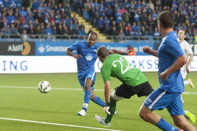Fussball 14. Juli 2015 UEFA Champions League 2015 16 2. Quali Molde Stadion - Molde FK vs. FC Pyunik: Ola Kamara, Anatoli Aivazov 