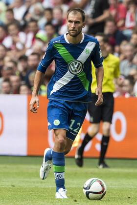 Bas Dost of VFL Wolfsburg during the pre-season friendly match between Ajax Amsterdam and VfL Wolfsburg on July 17, 2015 at the Amsterdam Arena at Amsterdam, The Netherlands. Ajax v VfL Wolfsburg Pre-Season Friendly 2015 2016 xVIxGerritxvanxKeulenxIVx 4107797