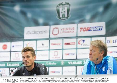 Aktuell Fußball, Champions League Quali, Malmö FF PK in Wilna July 20, 2015 - Vilnius, Litauen - 150720 Malmö FFs Markus Rosenberg och tränare Age Hareide under en presskonferens infar kvalet till Champions League den 20 juli 2015 i Vilnius. kod LT 35106 News - July 20, 2015  - ZUMAb138