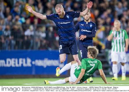 July 21, 2015 - Vilnius, Litauen - 150721 Malmö FFs Jo Inge Berget Zalgiris Yuri Kendysh - fotbollsmatchen Zalgiris Vilnius VMFD and Malmö FF - Quali - Champions League den 21 juli 2015 i Vilnius. .Foto: LUDVIG THUNMAN BILDBYRAN kod LT 35107 News - July 21, 2015  - ZUMAb138