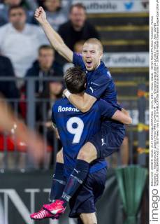 July 21, 2015 - Vilnius, Litauen - 150721 Malmö FFs Anton Tinnerholm Markus Rosenberg - fotbollsmatchen Zalgiris Vilnius VMFD and Malmö FF - Quali - Champions League den 21 juli 2015 i Vilnius. .Foto: LUDVIG THUNMAN BILDBYRAN kod LT 35107 News - July 21, 2015  - ZUMAb138