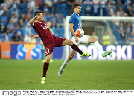 22.07.2015 POZNAN , INEA STADION , Football , UEFA CHAMPIONS LEAGUE QUALIFICATION - LECH POZNAN - FK SARAJEVO - (L) LEON BENKO (R) MARCIN KAMINSKI FOTO WOJCIECH KLEPKA CYFRASPORT NEWSPIX.PL --- Newspix.pl  20150722CSWK35022
