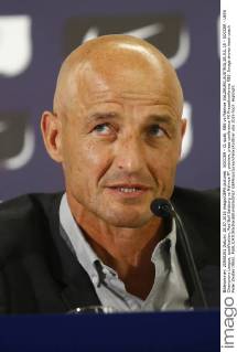 SOCCER - CL quali, RBS vs Malmoe SALZBURG,AUSTRIA,28.JUL.15 - SOCCER - UEFA Champions League, qualification, Red Bull Salzburg vs Malmoe FF, preview, press conference PK Pressekonferenz RBS. Image shows head coach Peter Zeidler (RBS). GEPAxpictures xFelixxRoittner