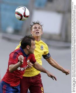 MOSCOW REGION, RUSSIA. JULY 28, 2015. CSKA s Bibras Natkho (L) and Sparta s Borek Dockal fight for the ball in their 2015 16 Season UEFA Champions League 3rd qualifying round, 1st leg football match at the Arena Khimki Stadium. Mikhail Japaridze TASS  TS00896E