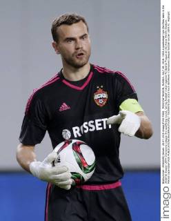 MOSCOW REGION, RUSSIA. JULY 28, 2015. CSKA s goalkeeper Igor Akinfeev seen in the 2015 16 Season UEFA Champions League 3rd qualifying round, 1st leg football match against AC Sparta Prague at the Arena Khimki Stadium. Mikhail Japaridze TASS  TS008970