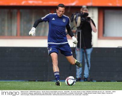 SOCCER - CL quali, Rapid vs Ajax VIENNA,AUSTRIA,28.JUL.15 - SOCCER - UEFA Champions League, qualification, SK Rapid Wien vs AFC Ajax Amsterdam, preview, training Ajax. Image shows Diederik Boer (Ajax). Keywords: Wien Energie. GEPAxpictures xChristianxOrt