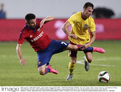MOSCOW REGION, RUSSIA. JULY 28, 2015. CSKA s Zoran Tosic (L) and Sparta s Matej Hybs fight for the ball in their 2015 16 Season UEFA Champions League 3rd qualifying round, 1st leg football match at the Arena Khimki Stadium. Mikhail Japaridze TASS  TS008977