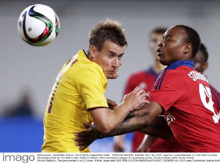 MOSCOW REGION, RUSSIA. JULY 28, 2015. Sparta s Lukas Marecek (L) and CSKA s Carlos Strandberg fight for the ball in their 2015 16 Season UEFA Champions League 3rd qualifying round, 1st leg football match at the Arena Khimki Stadium. The game ended in a 2:2 draw. Mikhail Japaridze TASS  TS008996