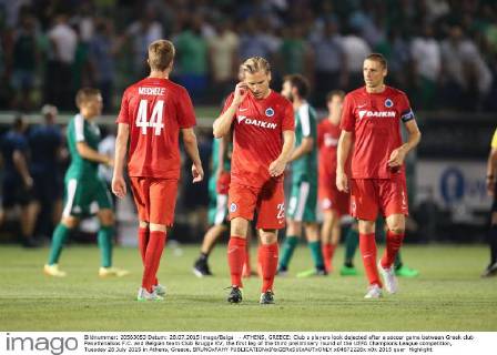 - ATHENS, GREECE: Club s players look dejected after a soccer game between Greek club Panathinaikos F.C. and Belgian team Club Brugge KV, the first leg of the third preliminary round of the UEFA Champions League competition, Tuesday 28 July 2015 in Athens, Greece. BRUNOxFAHY  x04672226x