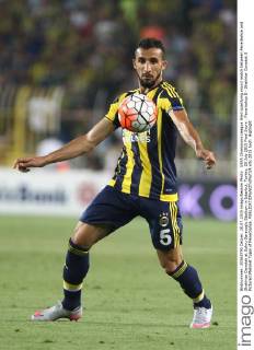 UEFA Champions League third qualifying round match between Fenerbahce and Shakhtar Donetsk at Sukru Saracoglu Stadium in Istanbul, Turkey, 28 July 2015 Final Score : Fenerbahce 0 - Shakhtar Donetsk 0 Pictured:Mehmet Topal of Fenerbahce. 