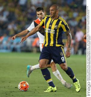 UEFA Champions League third qualifying round match between Fenerbahce and Shakhtar Donetsk at Sukru Saracoglu Stadium in Istanbul, Turkey, 28 July 2015 Final Score : Fenerbahce 0 - Shakhtar Donetsk 0 Pictured: Jose Fernandao of Fenerbahce. 